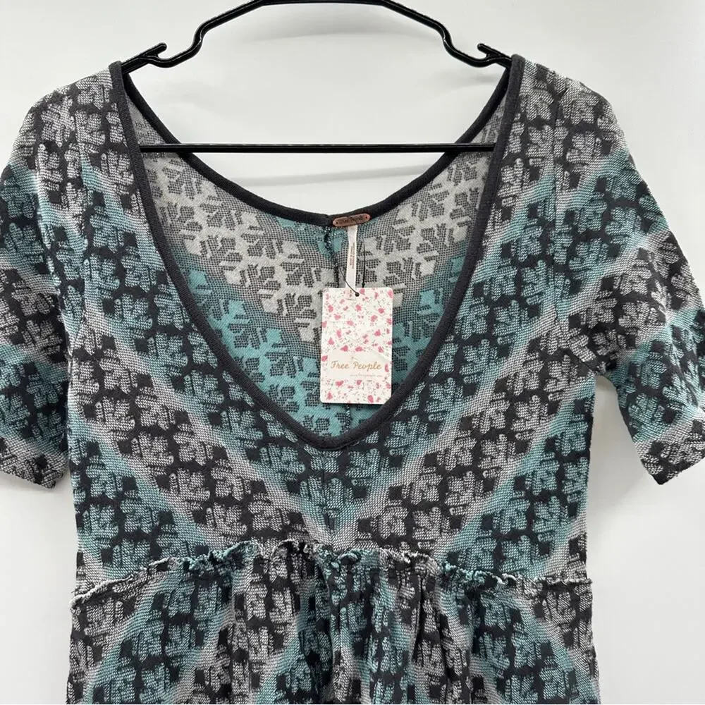 Free People Gray Blue & White Short Sleeve Scoop Neck‎ Knit Tunic Dress Size S
